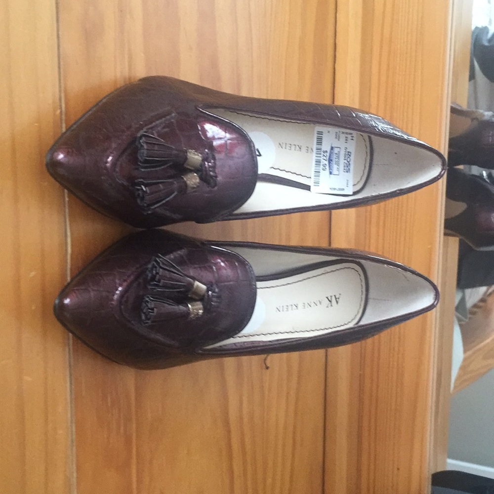 Anne Klein dress heels